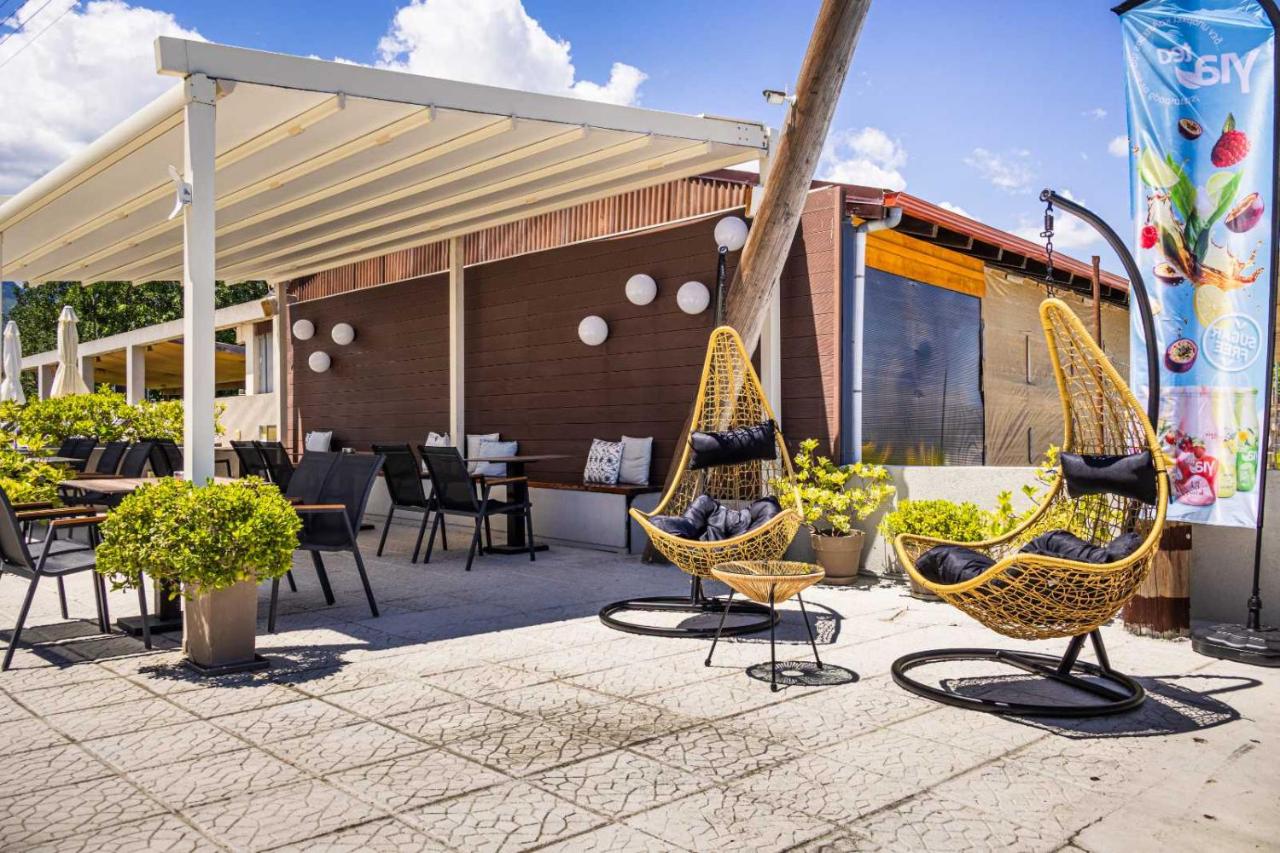 Tiara Holidays - Akrothalassia - bar